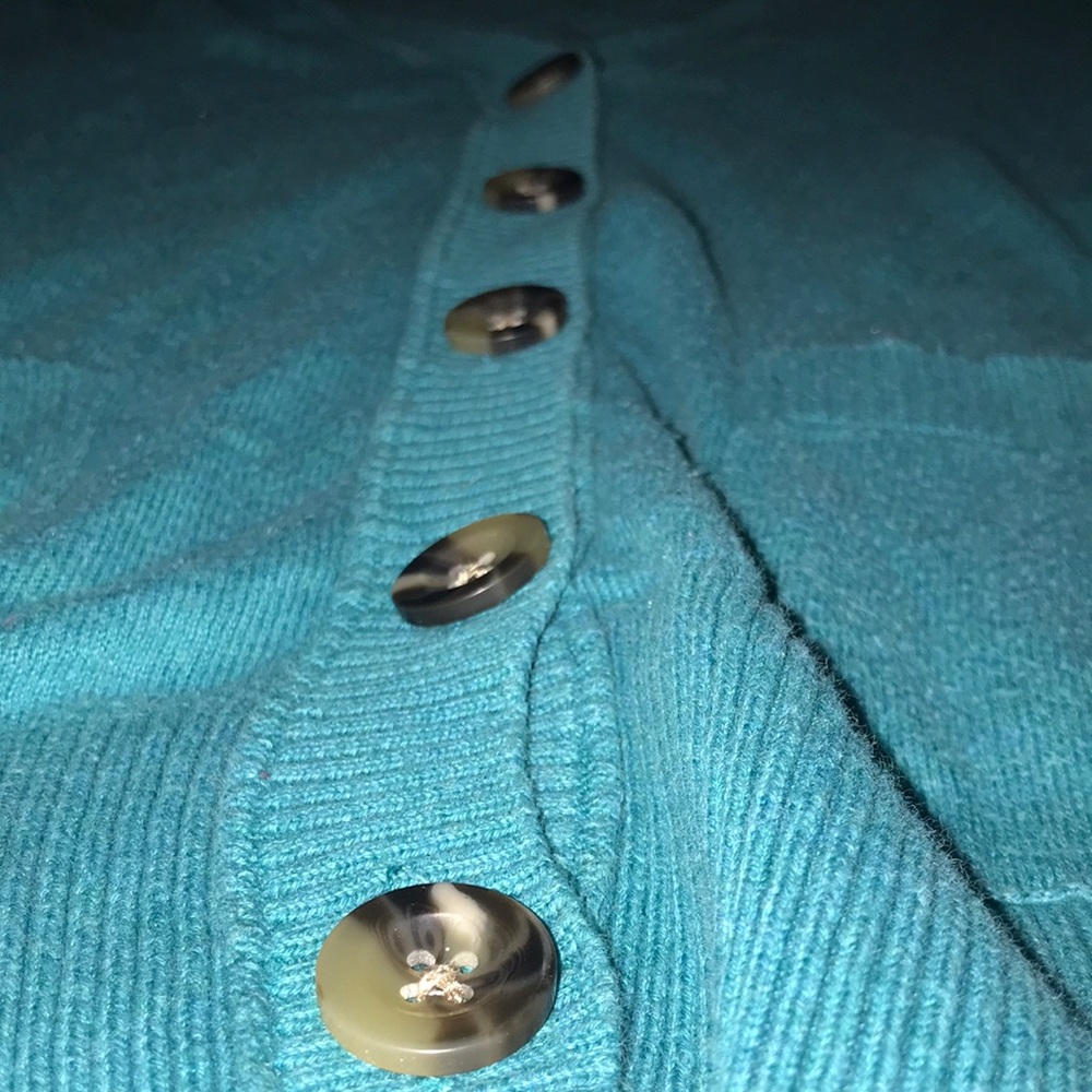Sweater - Picture 3 of 6